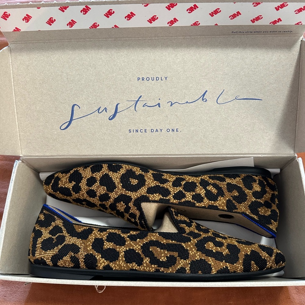 Brand new in box Rothy’s leopard print almond loafers size 8.5